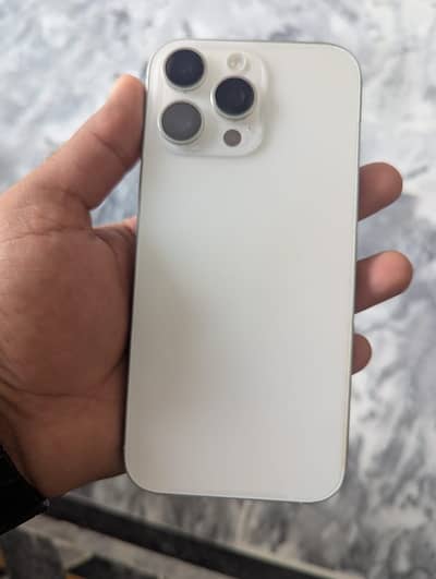 Apple iPhone 16 Pro Max