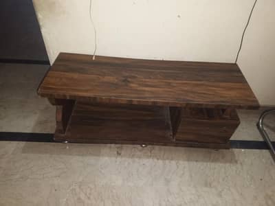 Show case / Sofa / Table