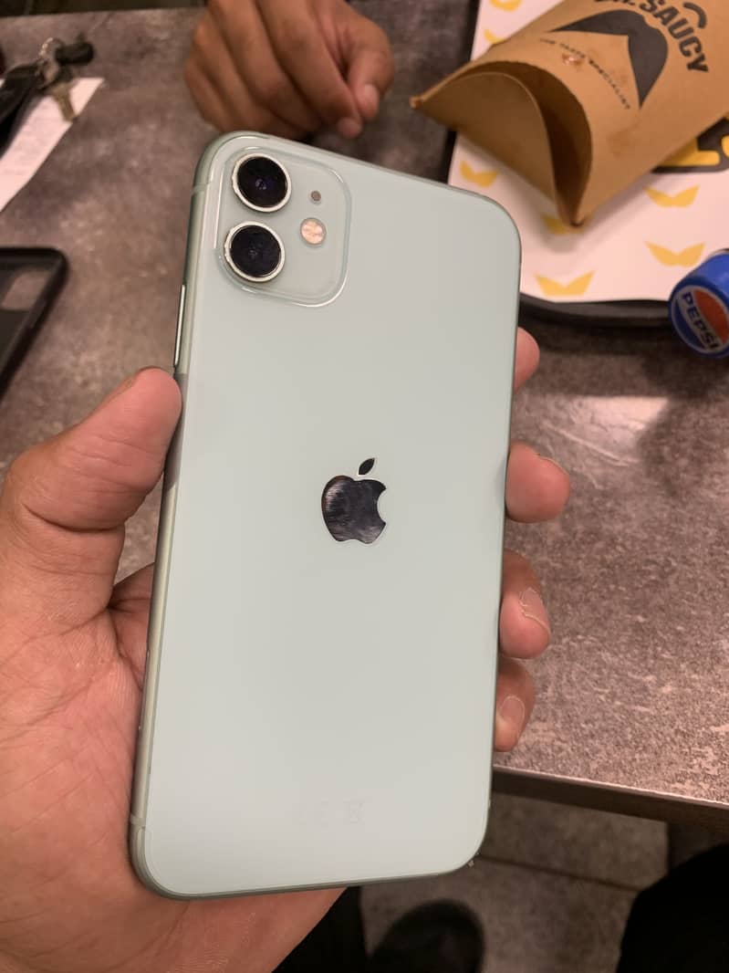 Apple iPhone 11 1