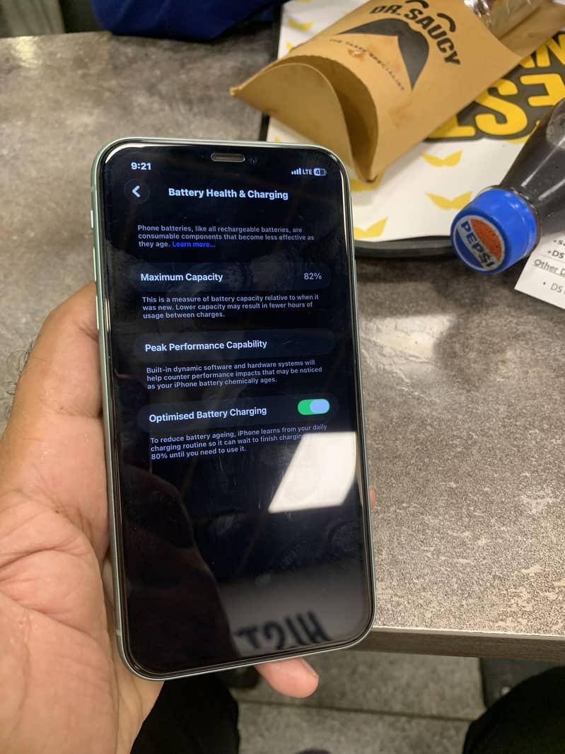 Apple iPhone 11 6