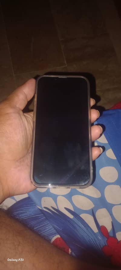 iphone 13 jv