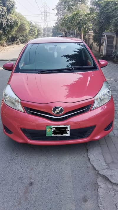 Toyota Vitz 2012