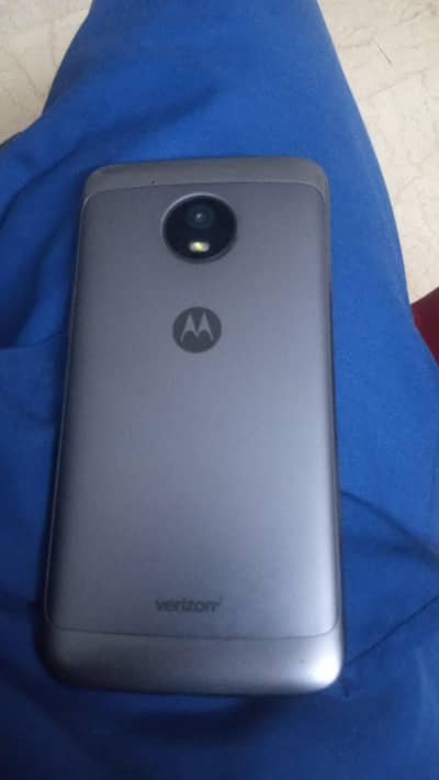 Motorola Moto E4