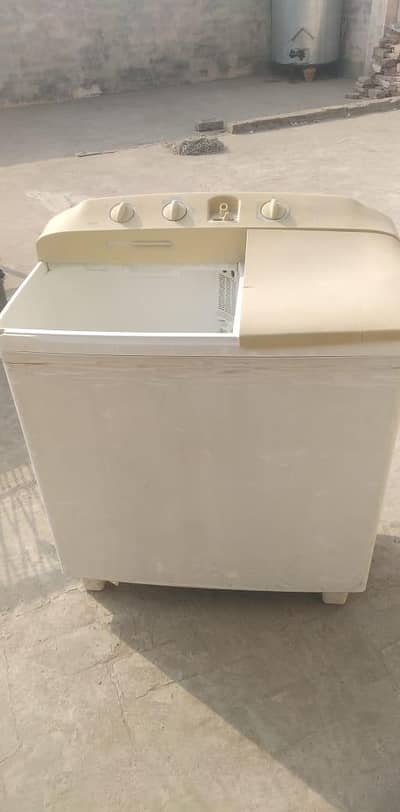 Washing machine with dryer