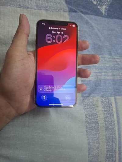 iPhone 12 Pro 128GB Gold – 10/10 Condition
