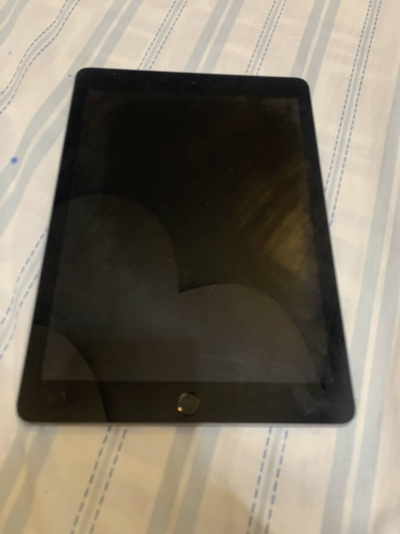 Ipad 6th generation 0