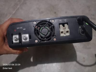 Inverex S2400 XP Solar Inverter – Like New