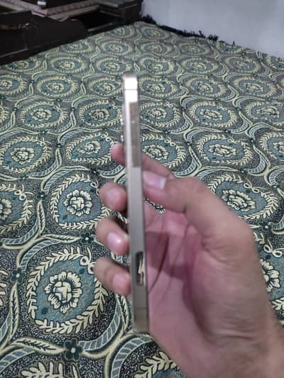 Apple iPhone 12 Pro