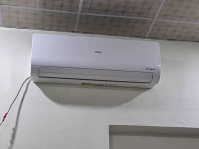 Haier 1.5 ton air conditioner HSU-18HNM Dc Inverter