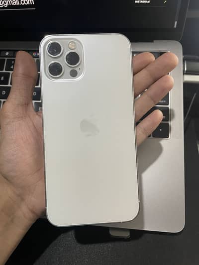 Apple iPhone 12 Pro