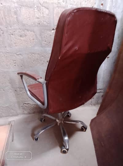 comfortable executive office chair