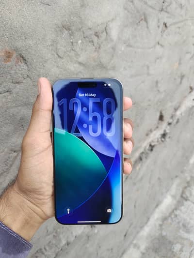 Apple iPhone 16 Pro Max