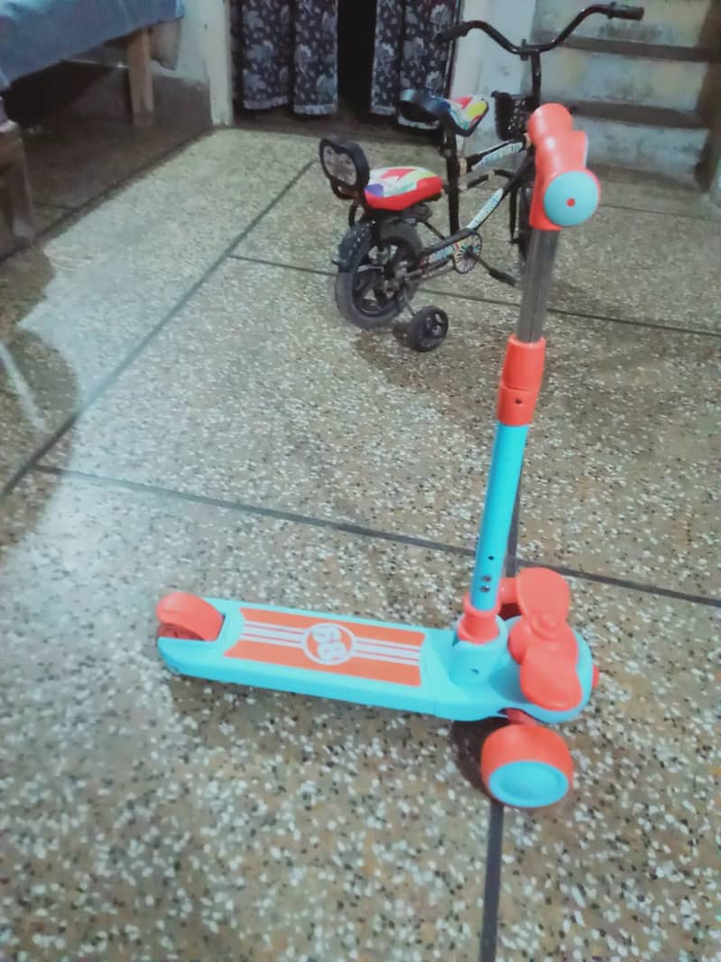 scooty 3