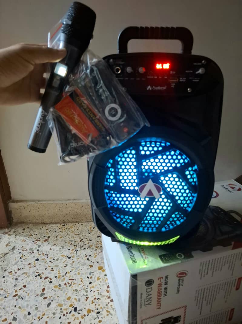 Audionic New Speaker + Wireless Mic 0