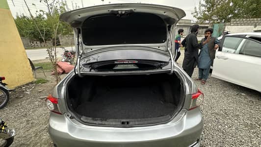 Toyota Corolla Altis 2011