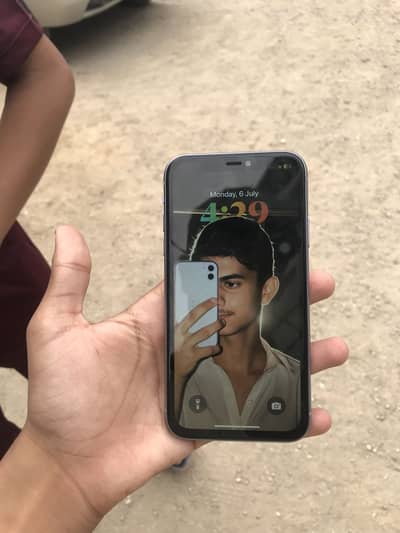 Apple iPhone 11