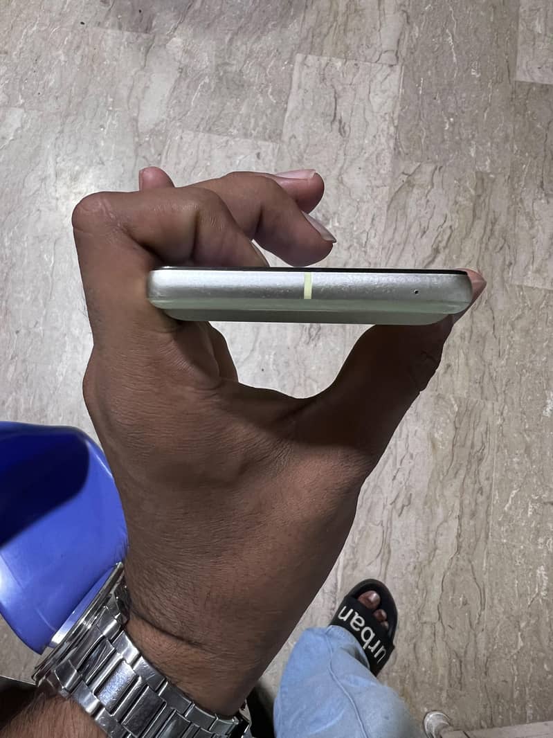 Google Pixel 7 3