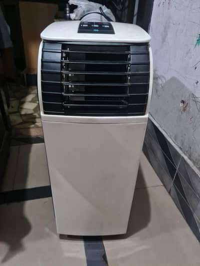 portable Ac brand new no falt chil