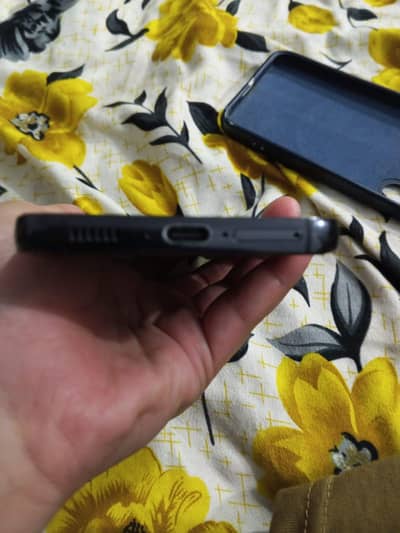 I'm selling my Samsung s23 non pta at reasonable price