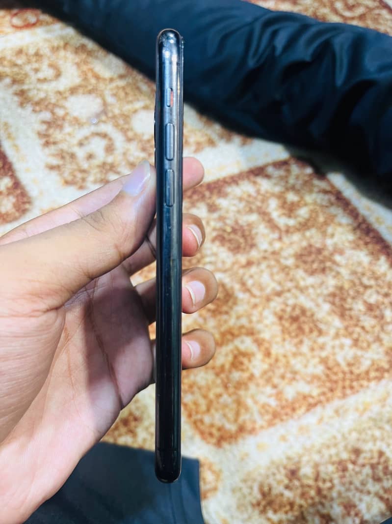 Iphone 11 pro 2