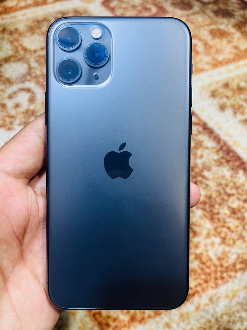Iphone 11 pro 4