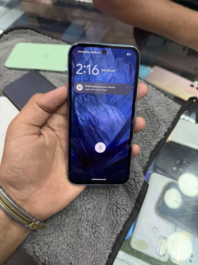 Google Pixel 8a 1