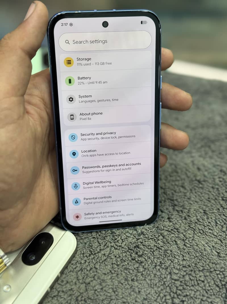 Google Pixel 8a 4