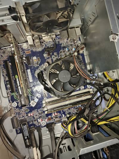 Hp workstation game ready. Plug and play. Best for GTA V.