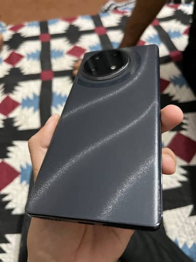 Tecno CAMON 30S