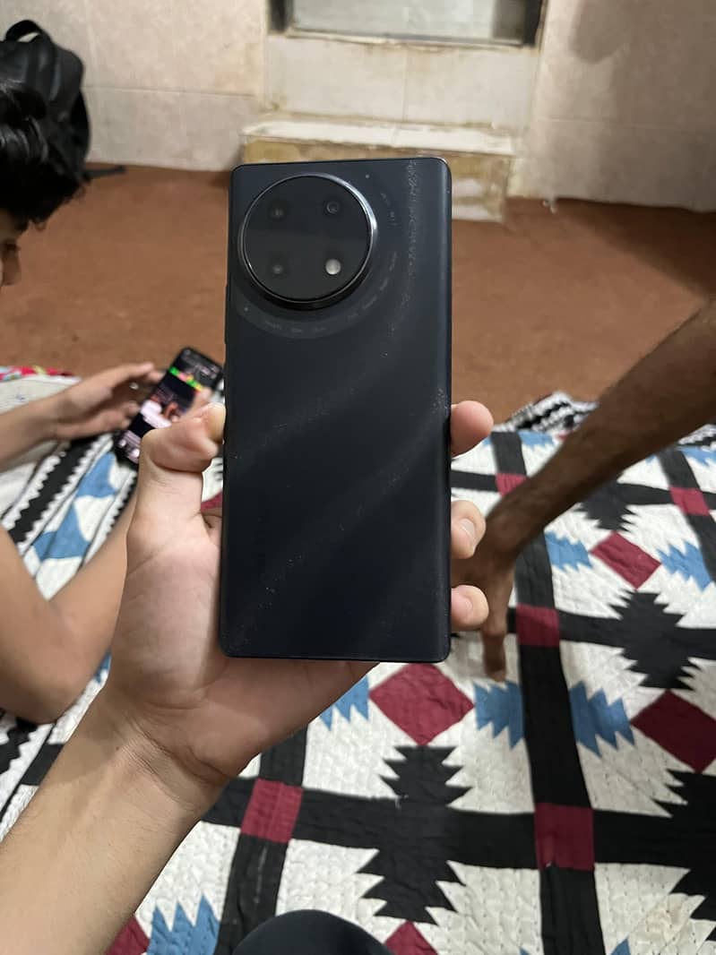 Tecno CAMON 30S 3