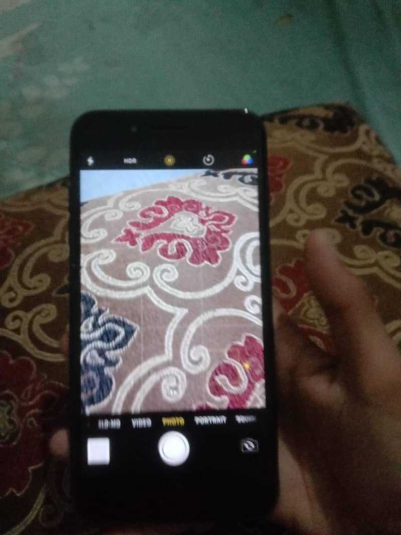 Apple iPhone 7 Plus 4