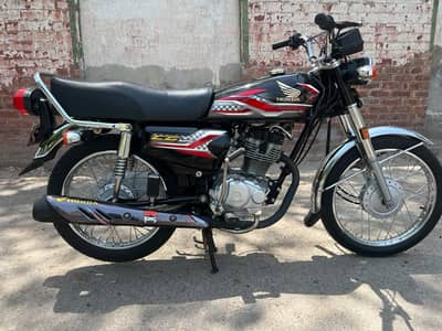 CG 125 model 24