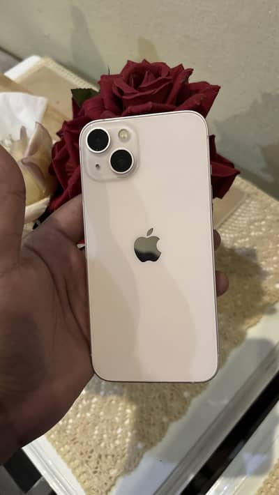 Apple iPhone 13
