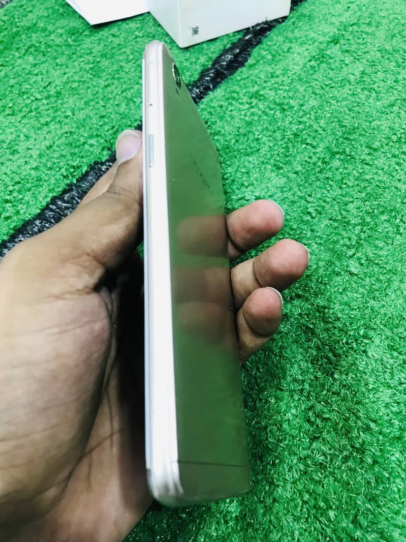 OPPO A37 1