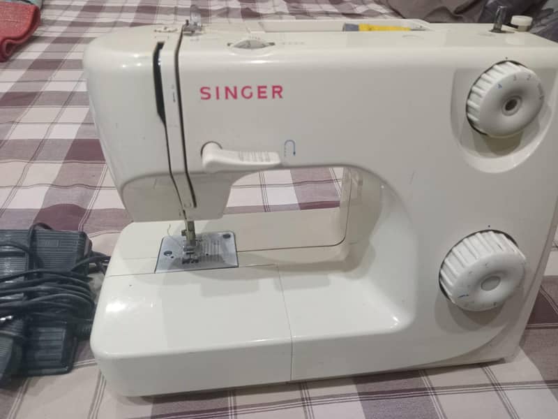 Singer sewing machine 1