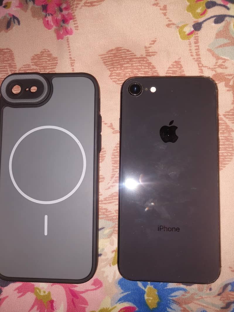 Apple iPhone 8 2