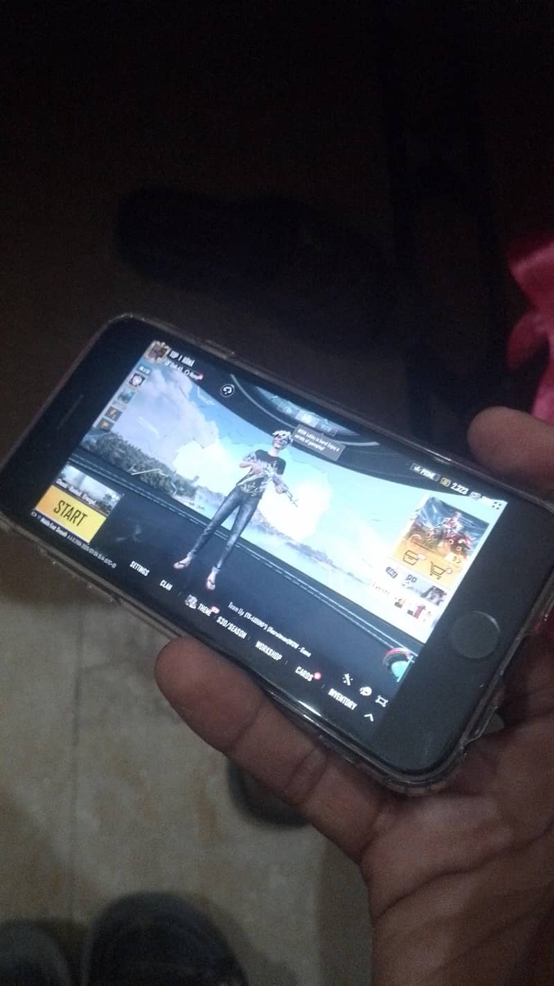 Apple iPhone 7 2