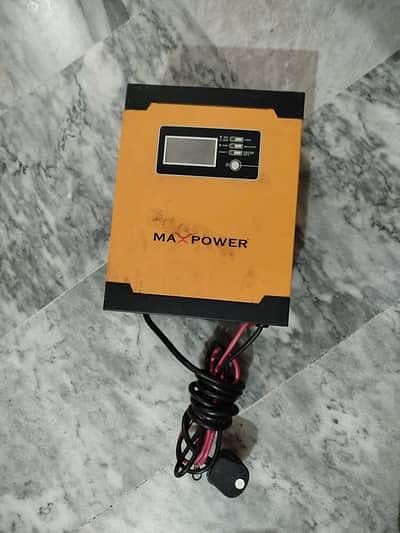 Max Power 1.5 KW hybrid inverter
