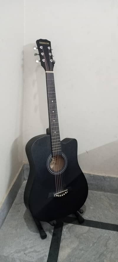 guitar for sale almost new