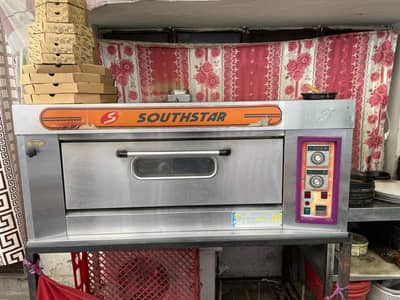 Southstar Commercial Pizza Oven with Dough Machine - Excellent