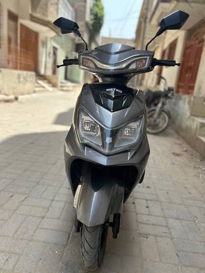Selling My Electric Scooty In Well Maintained Condition