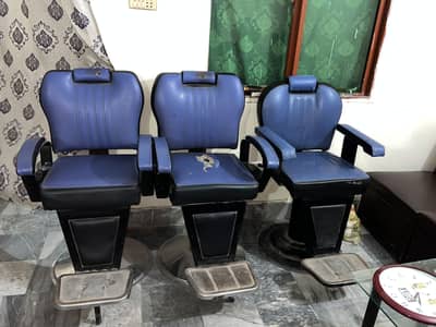 men's salon Complete setup for Urgent Sale