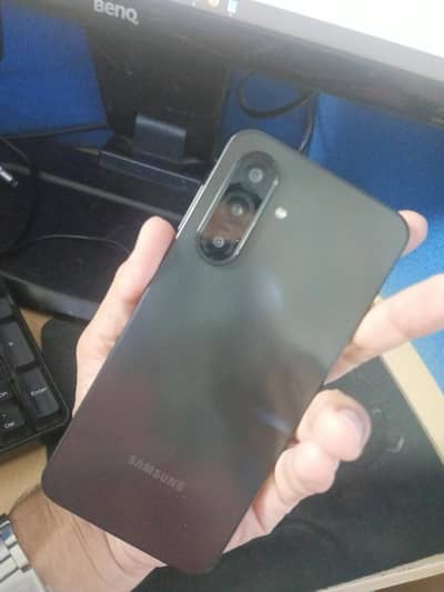 Samsung Mobile A17 8,256 gb
