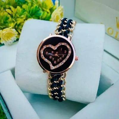 Women Heart-Shaped Quartz Watch Steel Strap Festive Wear