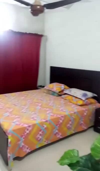 2 Bed Lounge with paint house