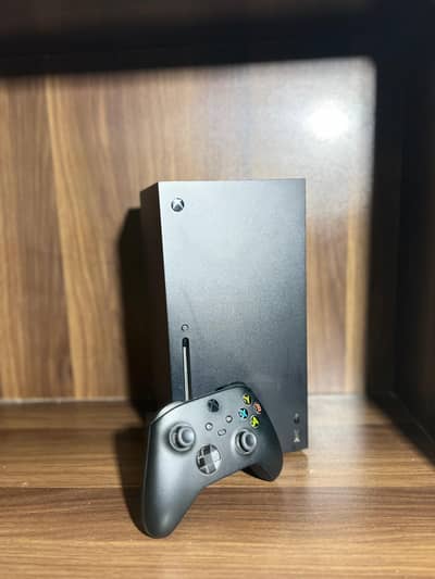 Xbox Series X 1TB Console (Disc Version) Just like new