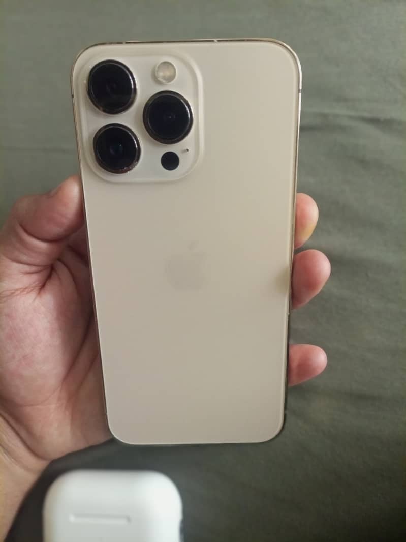 iPhone 13 Pro 5