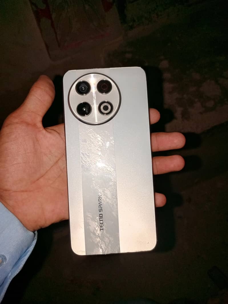 Infinix Note 30 Pro 3