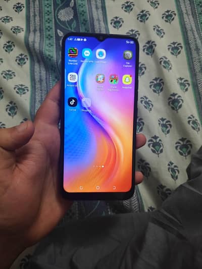Tecno Spark 4