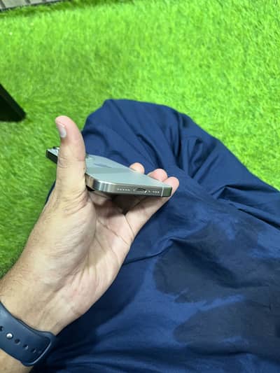 Apple iPhone 15 Pro 1tb 1024 gb PTA approved